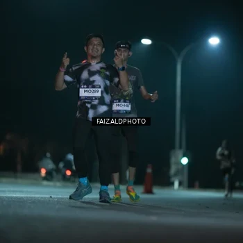 Runner Photo 7874795
