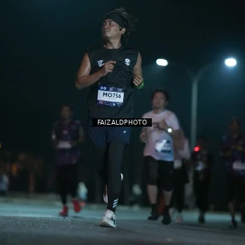 Runner Photo 7874806