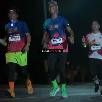 Runner Photo 7874811