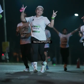 Runner Photo 7874856