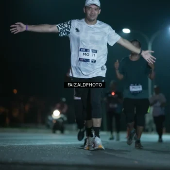 Runner Photo 7874873