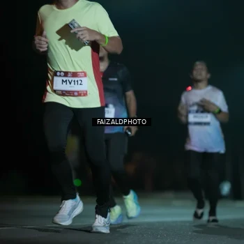Runner Photo 7874875