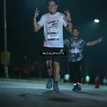Runner Photo 7874886