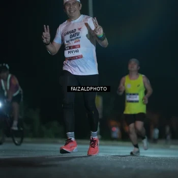 Runner Photo 7874906