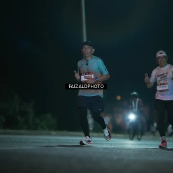 Runner Photo 7874911