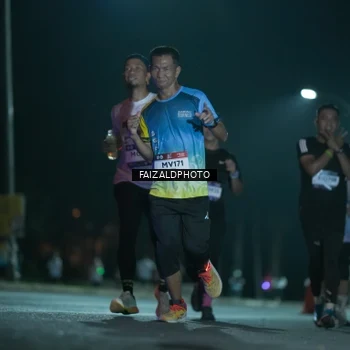 Runner Photo 7874932