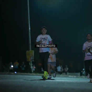 Runner Photo 7874937