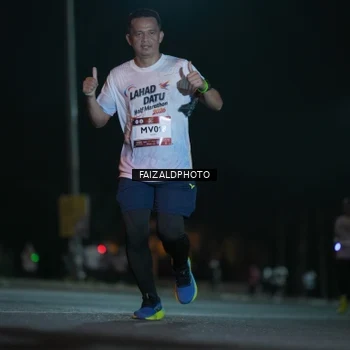 Runner Photo 7874941