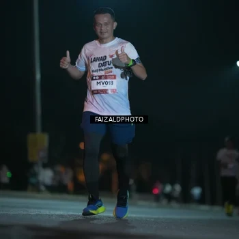 Runner Photo 7874946