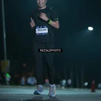 Runner Photo 7874969