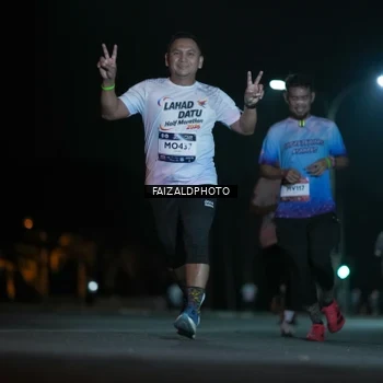 Runner Photo 7874976