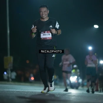 Runner Photo 7874980