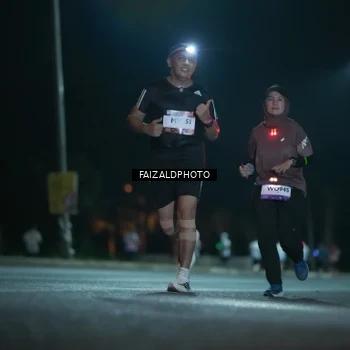 Runner Photo 7874996