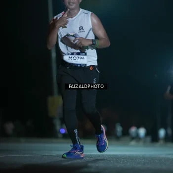 Runner Photo 7875000