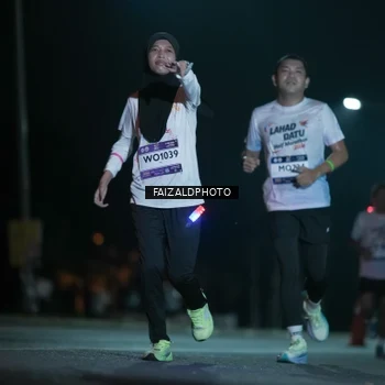 Runner Photo 7875025