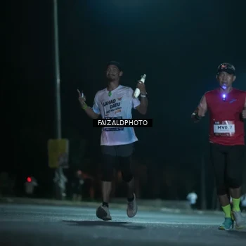 Runner Photo 7875034