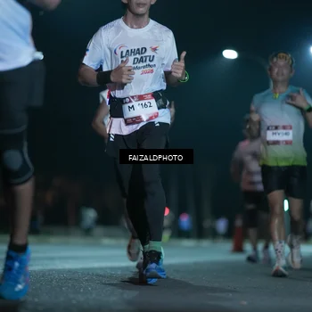Runner Photo 7875070