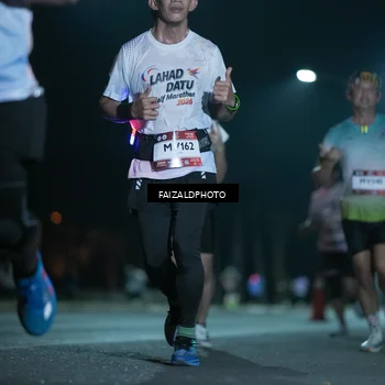 Runner Photo 7875076
