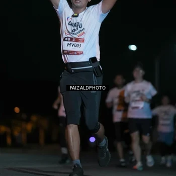Runner Photo 7875083