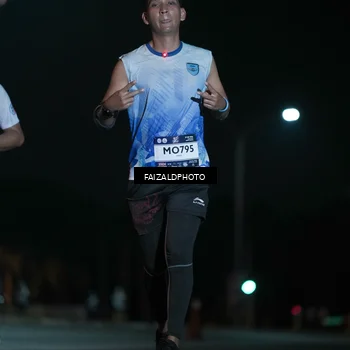 Runner Photo 7875091