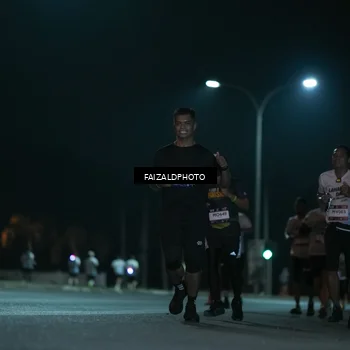 Runner Photo 7875092