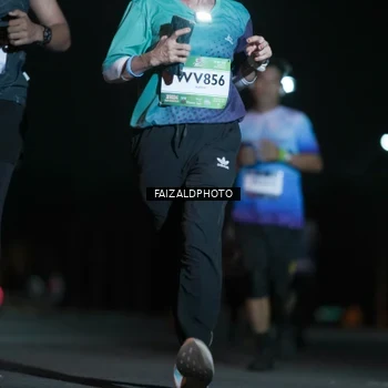 Runner Photo 7875103
