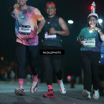 Runner Photo 7875104