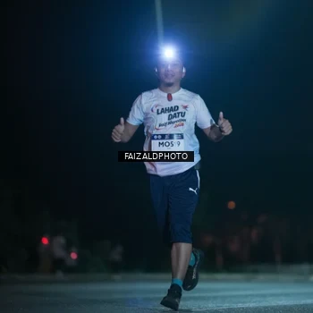 Runner Photo 7875143
