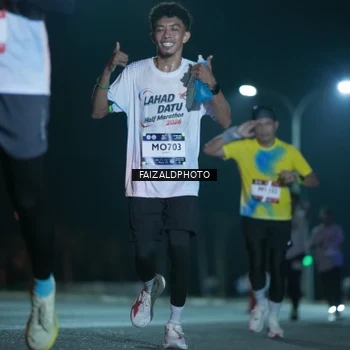 Runner Photo 7875144