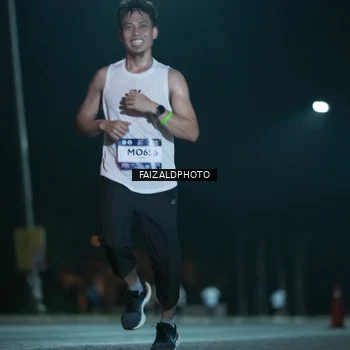 Runner Photo 7875150