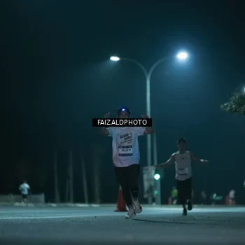 Runner Photo 7875164