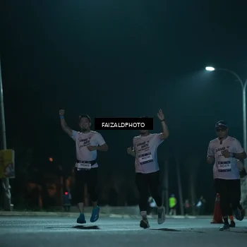 Runner Photo 7875174