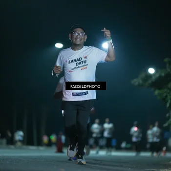 Runner Photo 7875183