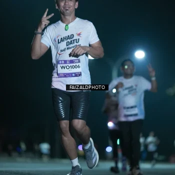 Runner Photo 7875190