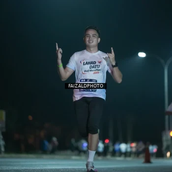 Runner Photo 7875225