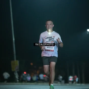 Runner Photo 7875227
