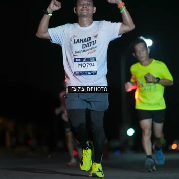 Runner Photo 7875261