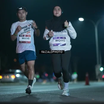 Runner Photo 7875275