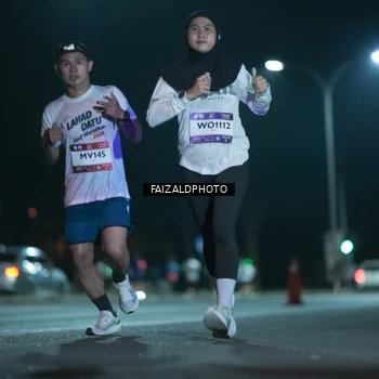 Runner Photo 7875278