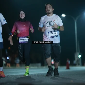 Runner Photo 7875283
