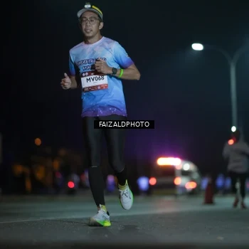 Runner Photo 7875293