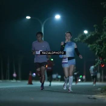 Runner Photo 7875319