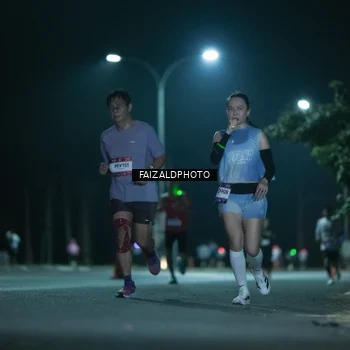 Runner Photo 7875320