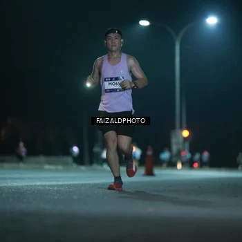Runner Photo 7875326