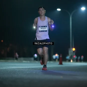 Runner Photo 7875327