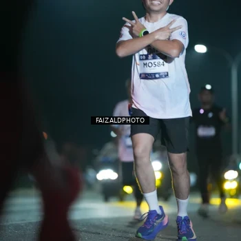 Runner Photo 7875347