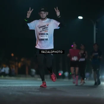 Runner Photo 7875355