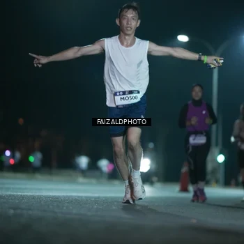 Runner Photo 7875369