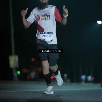 Runner Photo 7875370