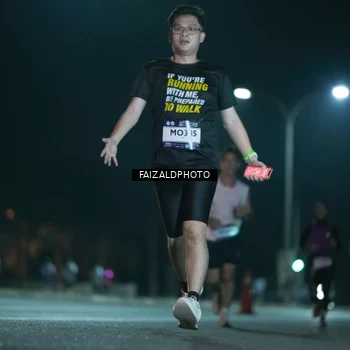Runner Photo 7875380